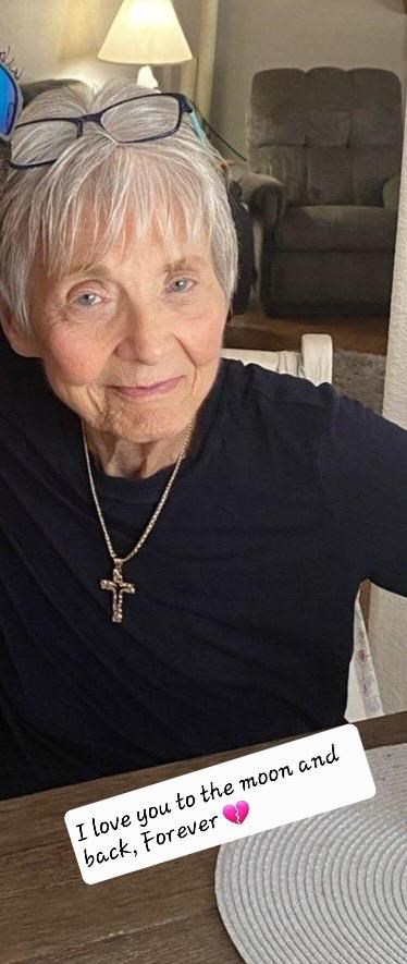 Obituary of Vivian Lorraine Ciccarelli