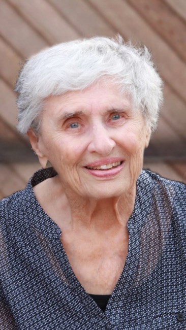 Obituary of Ruth Audrey Warwick