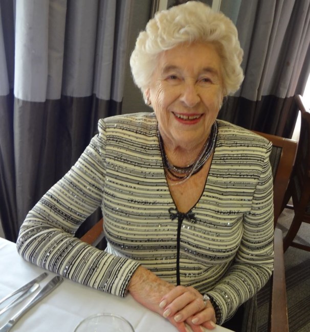 Obituary of Norma Helen McElligott Symons