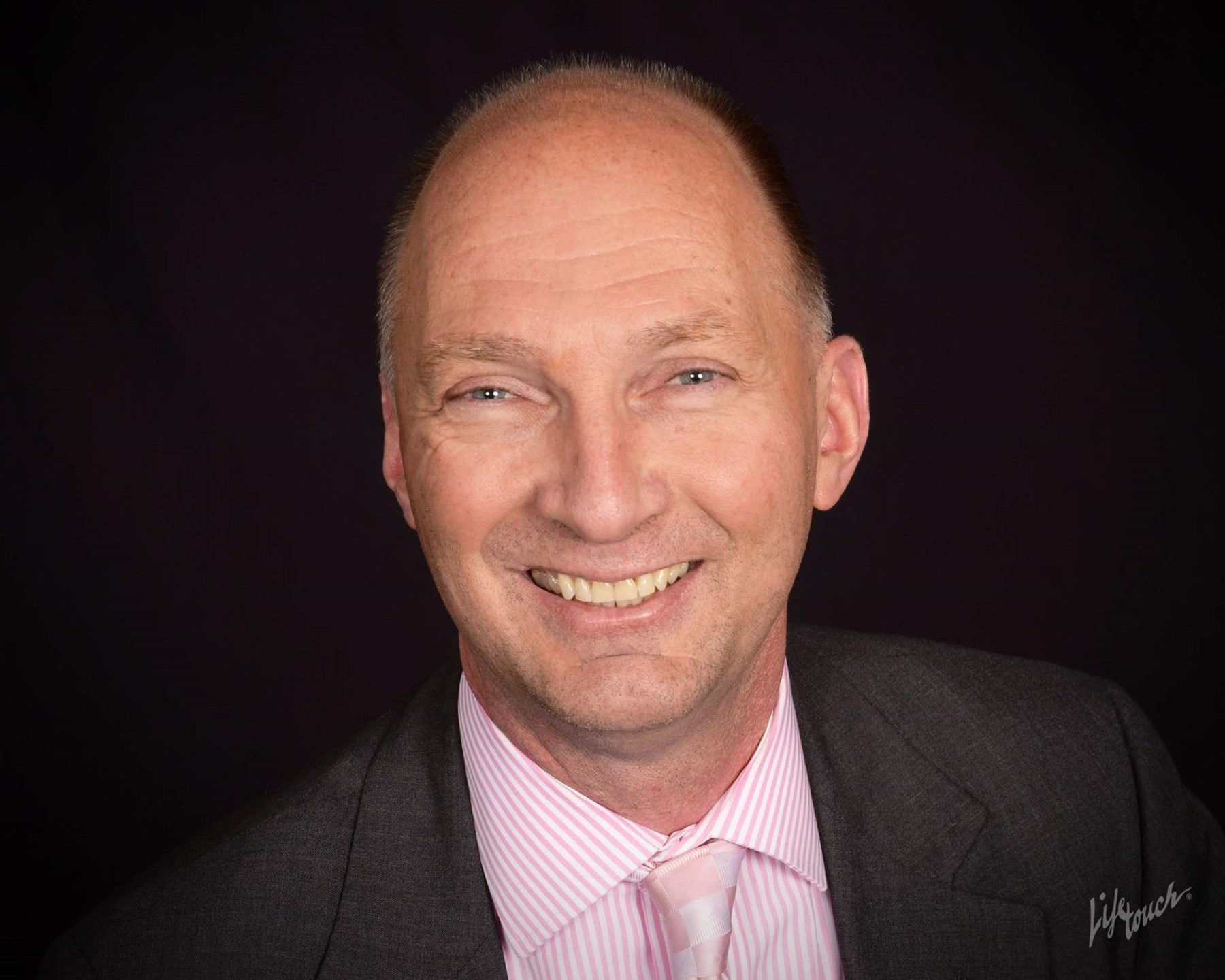 Obituary of David E. Shiveley