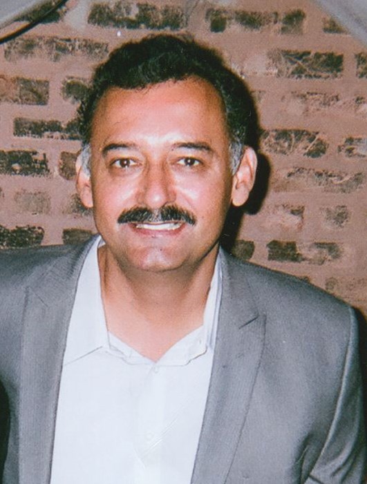 Obituary of Roberto Diaz