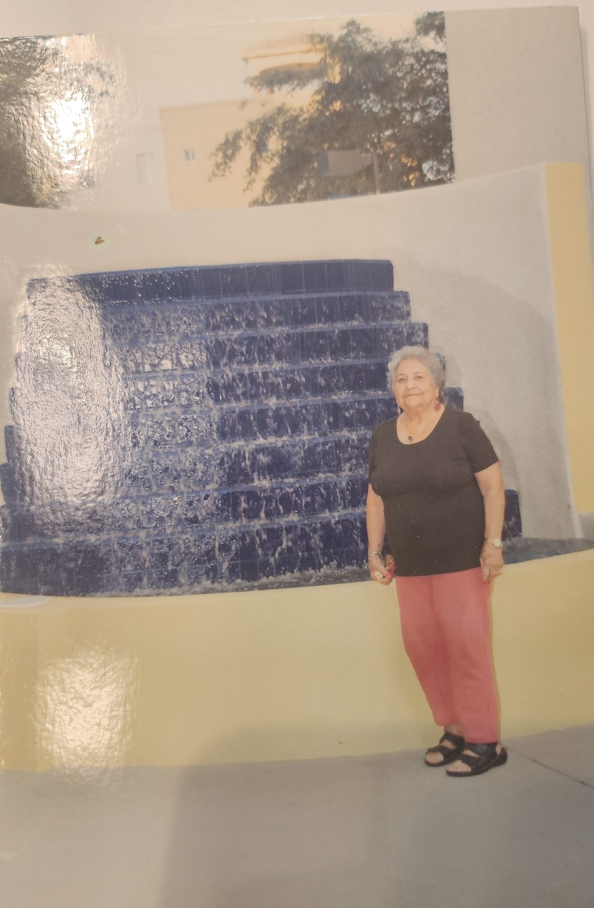 Obituary of Maria Nunez