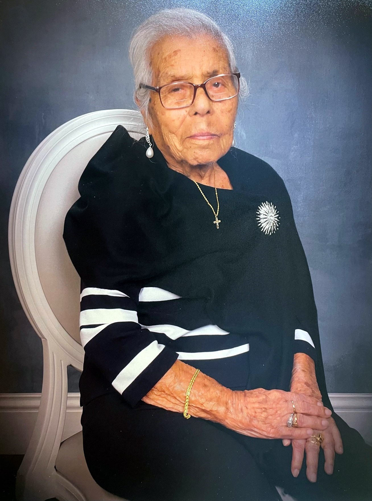 Timelessness In Remembrance Salinas Funeral Home Obituaries Capture The Essence Of Weslaco - ro1jrox