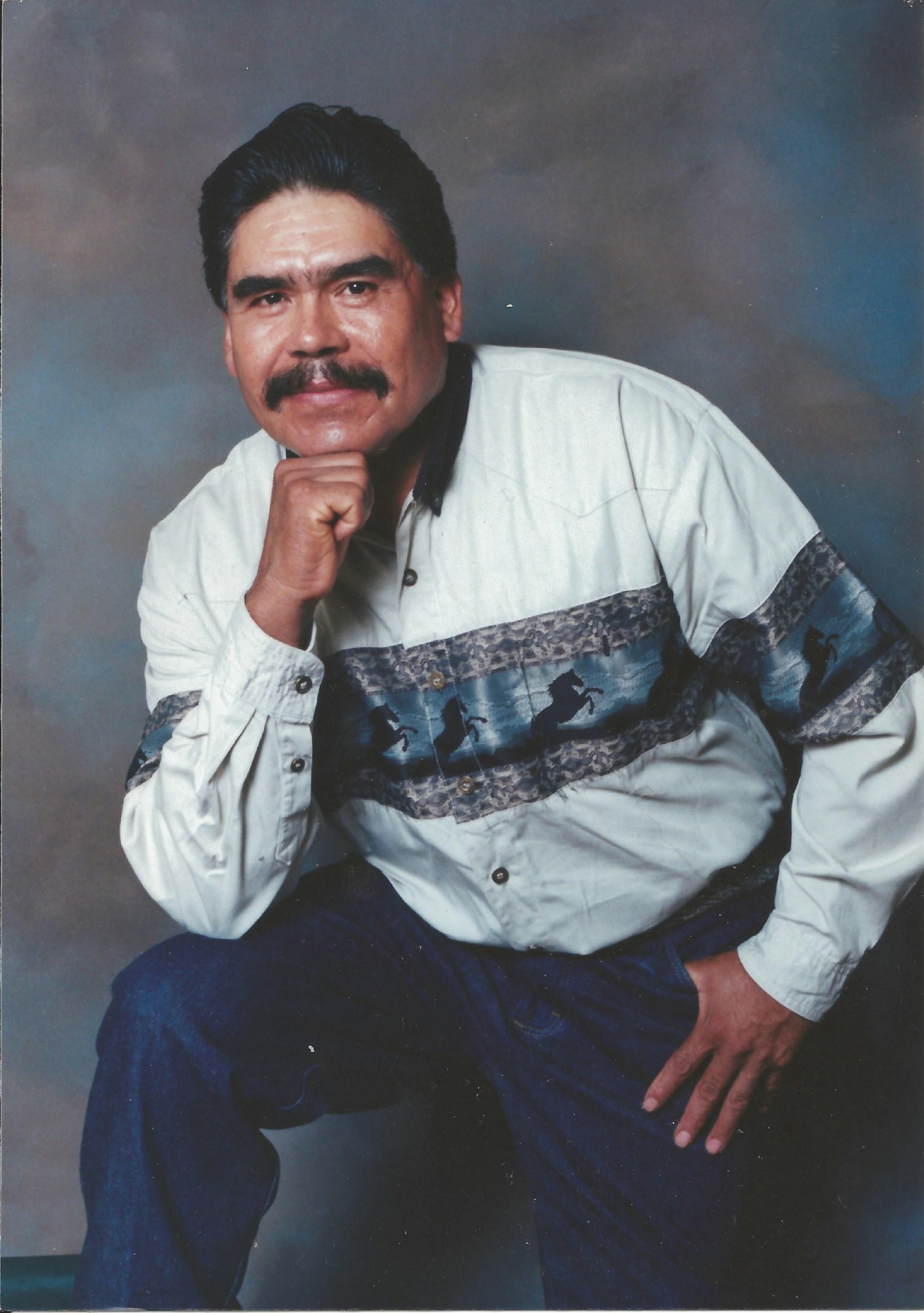 Obituary of J Isabel Flores