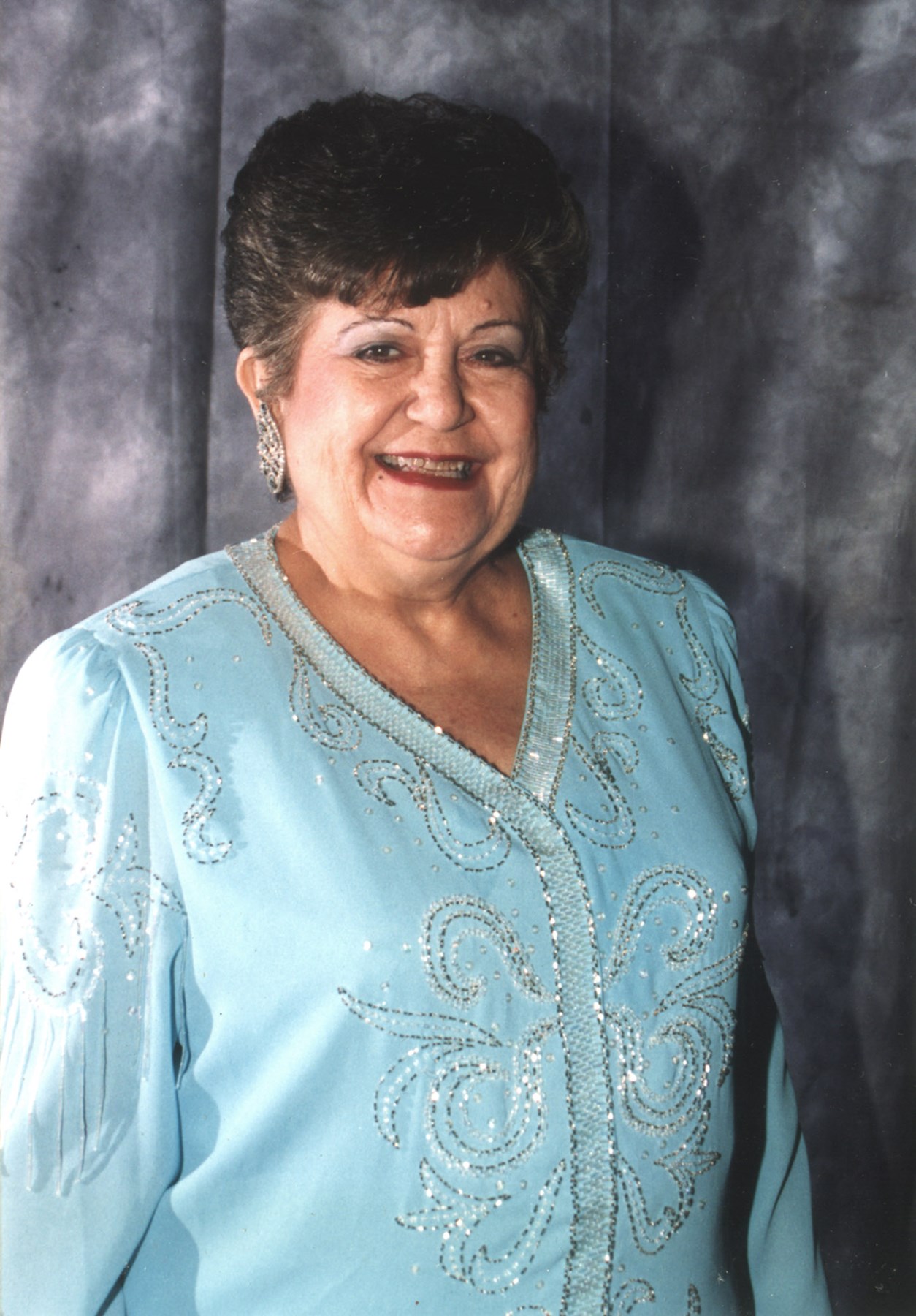 Obituary of Helen Cuesta Del Valle
