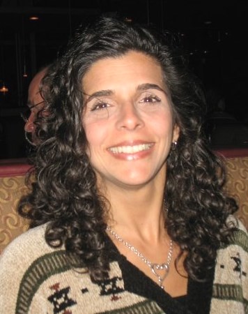 Obituary of Danielle Reyes-Stines