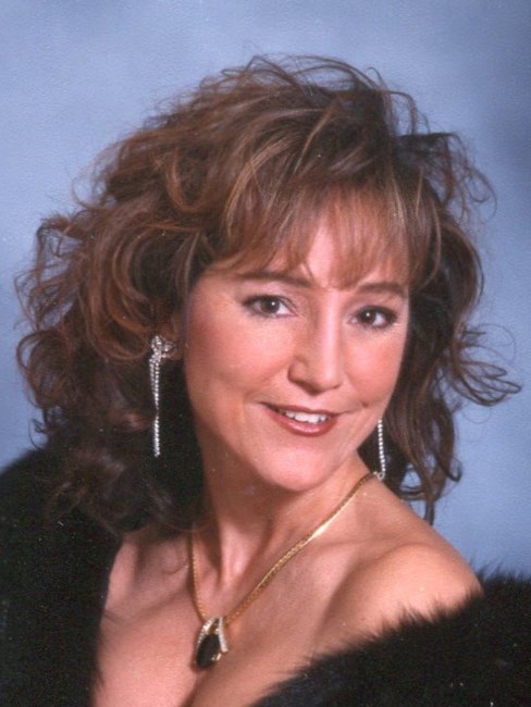 Obituario de Kris Joanne Thomas