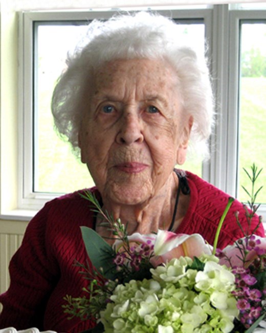 Obituary of Louise Luessenheide