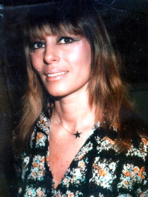 Obituary of Suzanne Karter