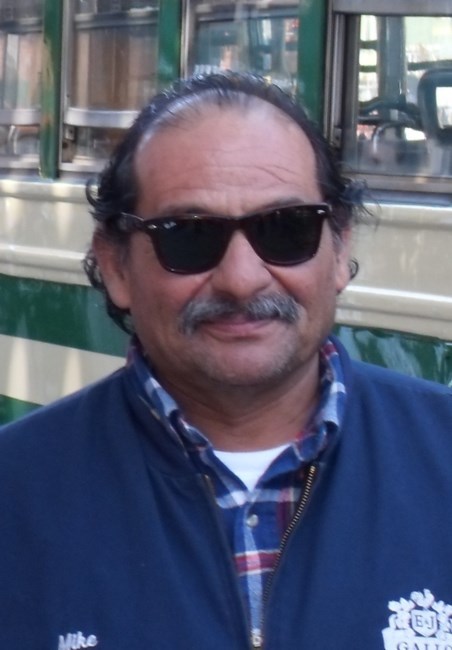 Avis de décès de Mike Santos-Olage Perez