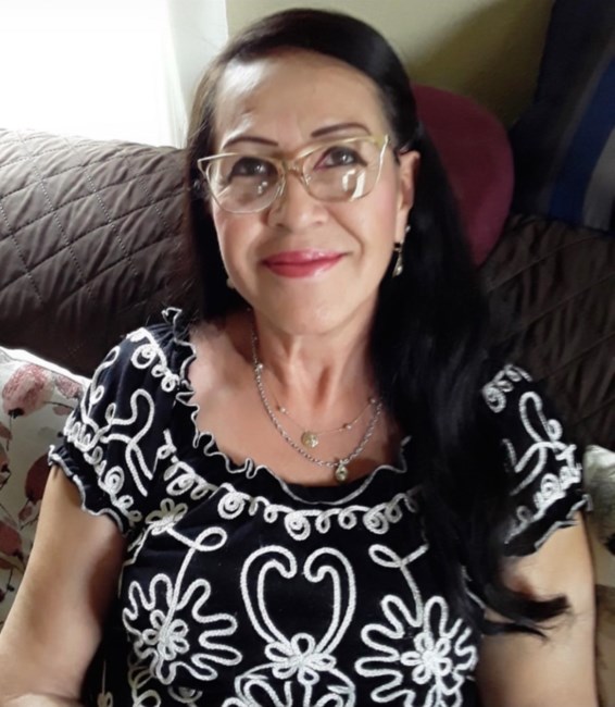 Obituary of Luz Elena Molano