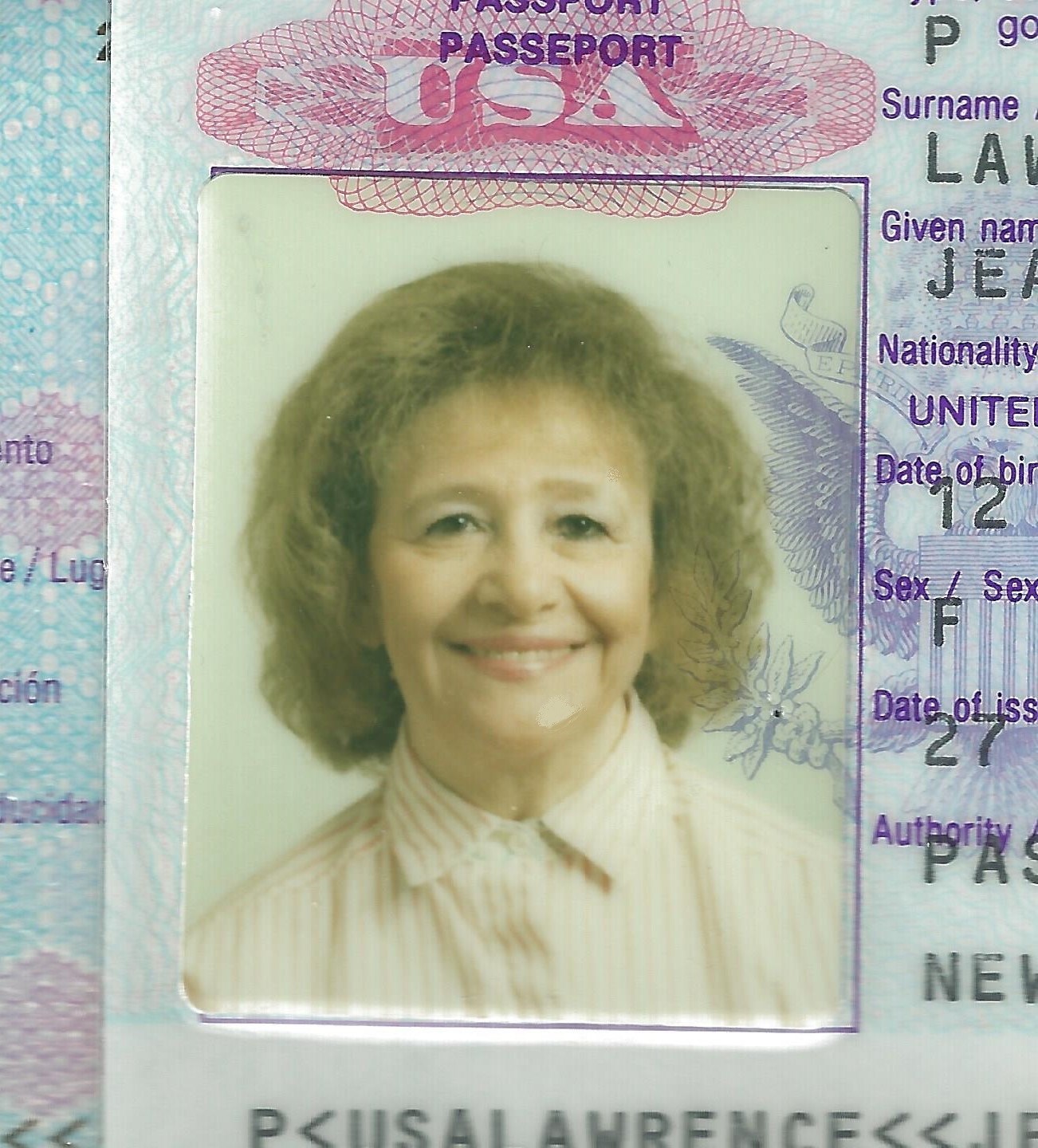 Obituary of Jeanette Dolore Lawrence