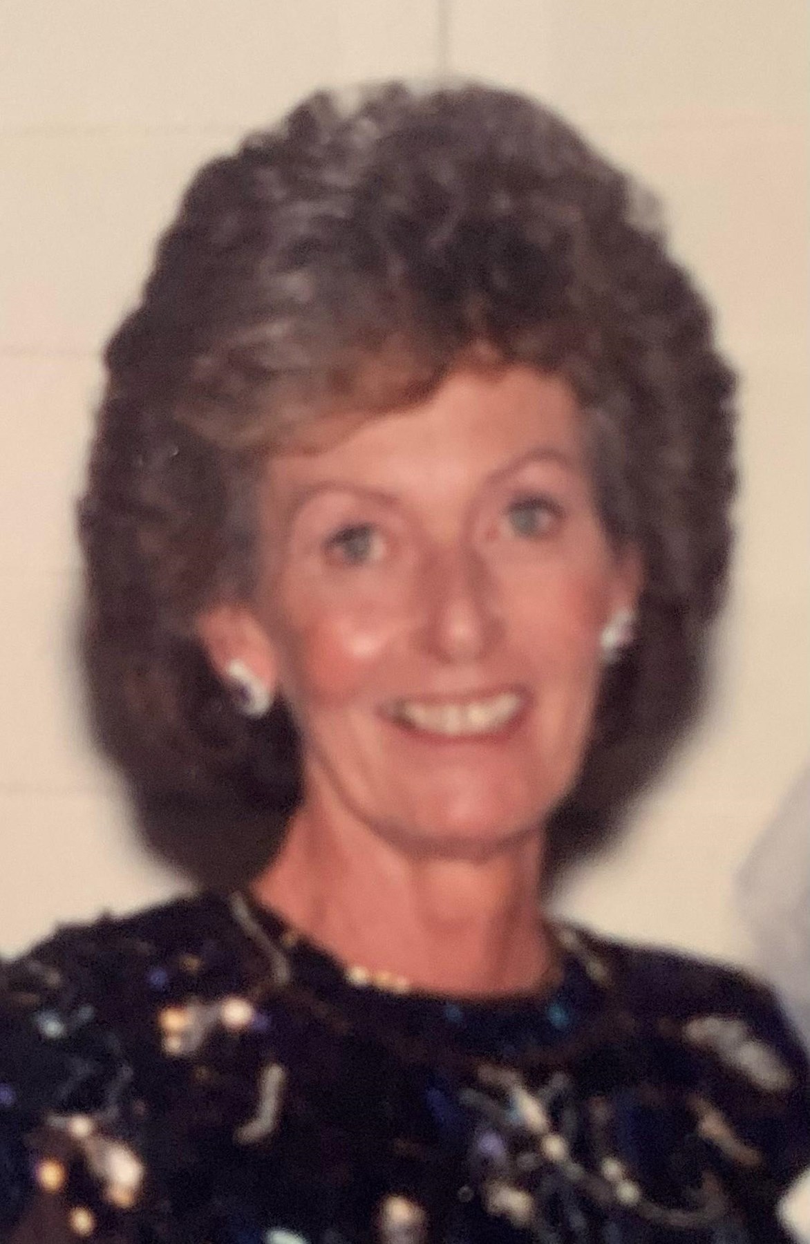 Obituary of Agnes E. Gravius