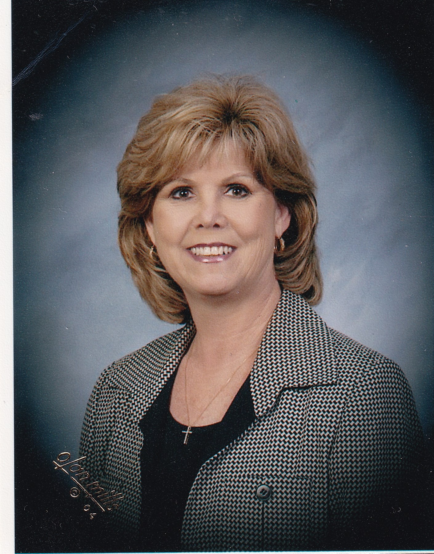 Obituary of Glenda C. Lanoux