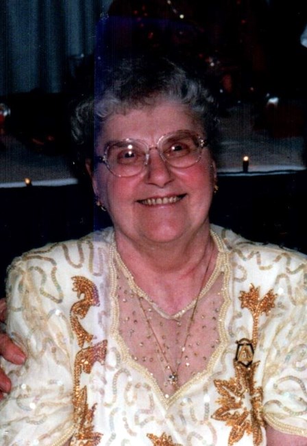 Obituario de Regina M. Peterson