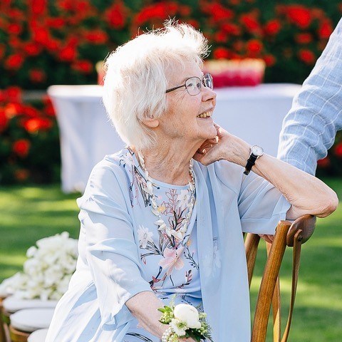 Obituary of Elizabeth Margaret Roth