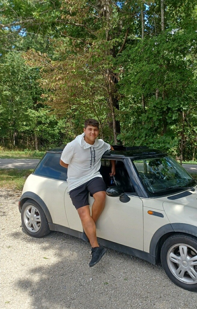 Obituary of Gabriel Deleon