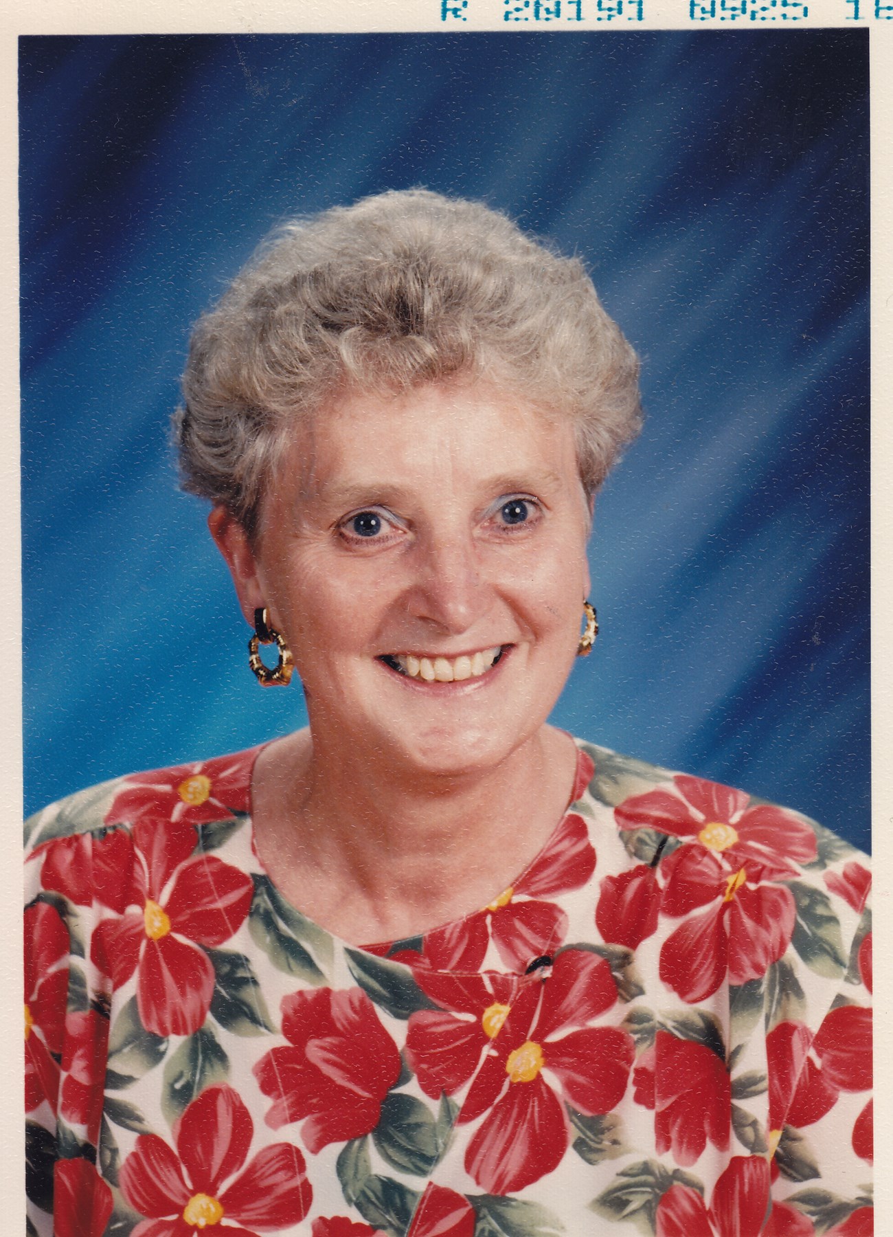 Obituary of Evelyn June Curliss Waits