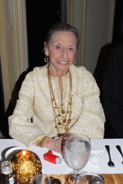 Obituary of Aphrodite "Ditty" Sakatos