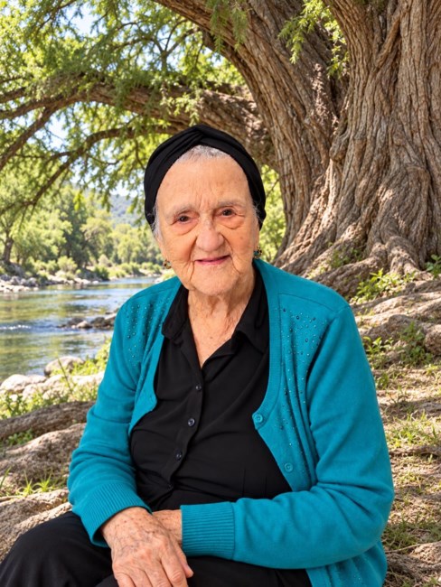 Obituary of Elisa Muraira