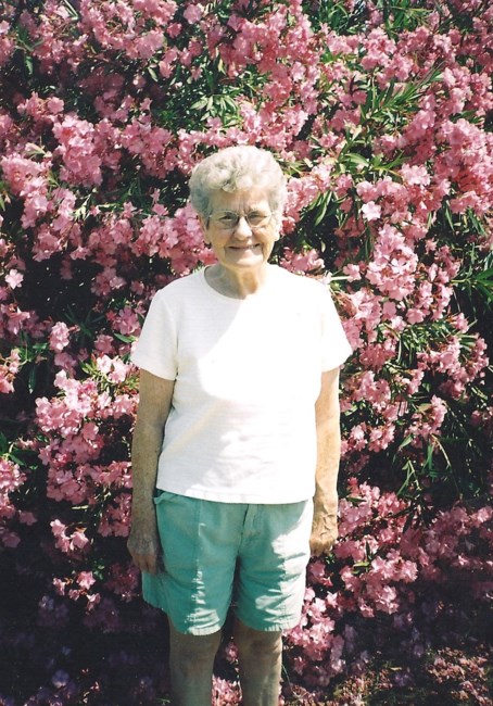 Obituary of Joyce Belle Carmichael Cox