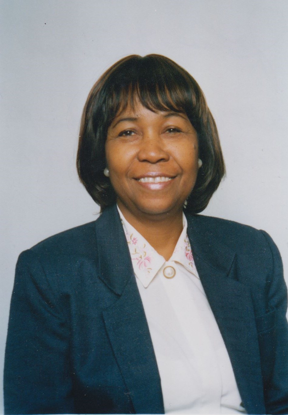 Mireya Gloria Foster | Boyd Panciera, image size:947x1362