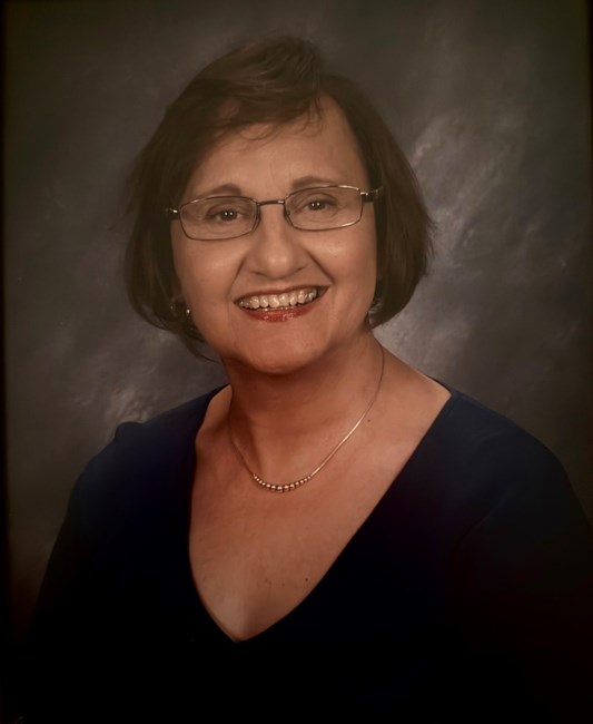 Obituary of Carolyn Elizabeth Moore