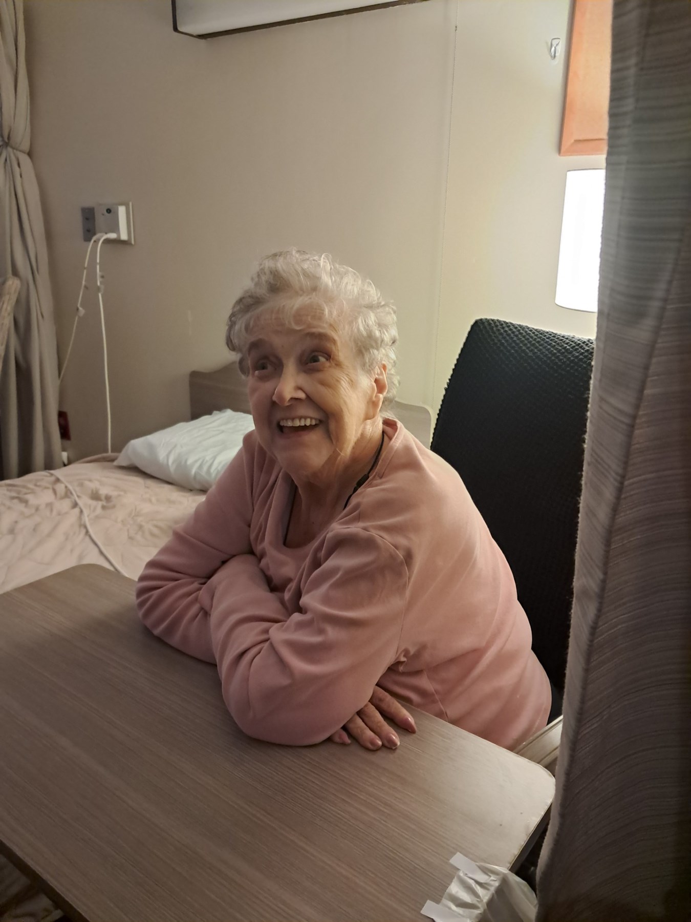Obituario de Yvonne Rita Marie Varieur
