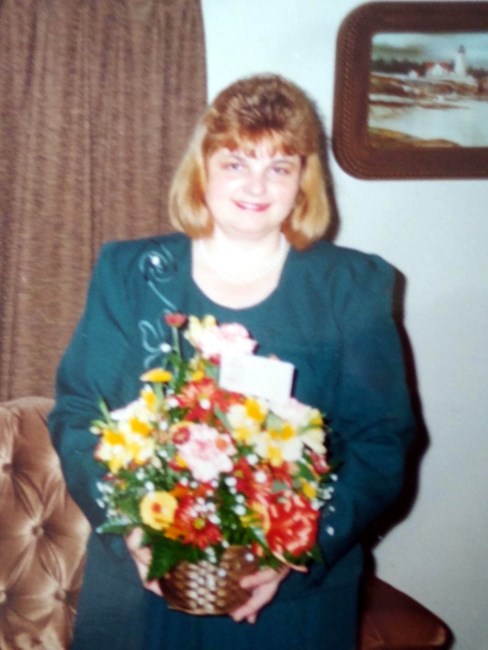 Obituary of Victoria Louise Tompkins