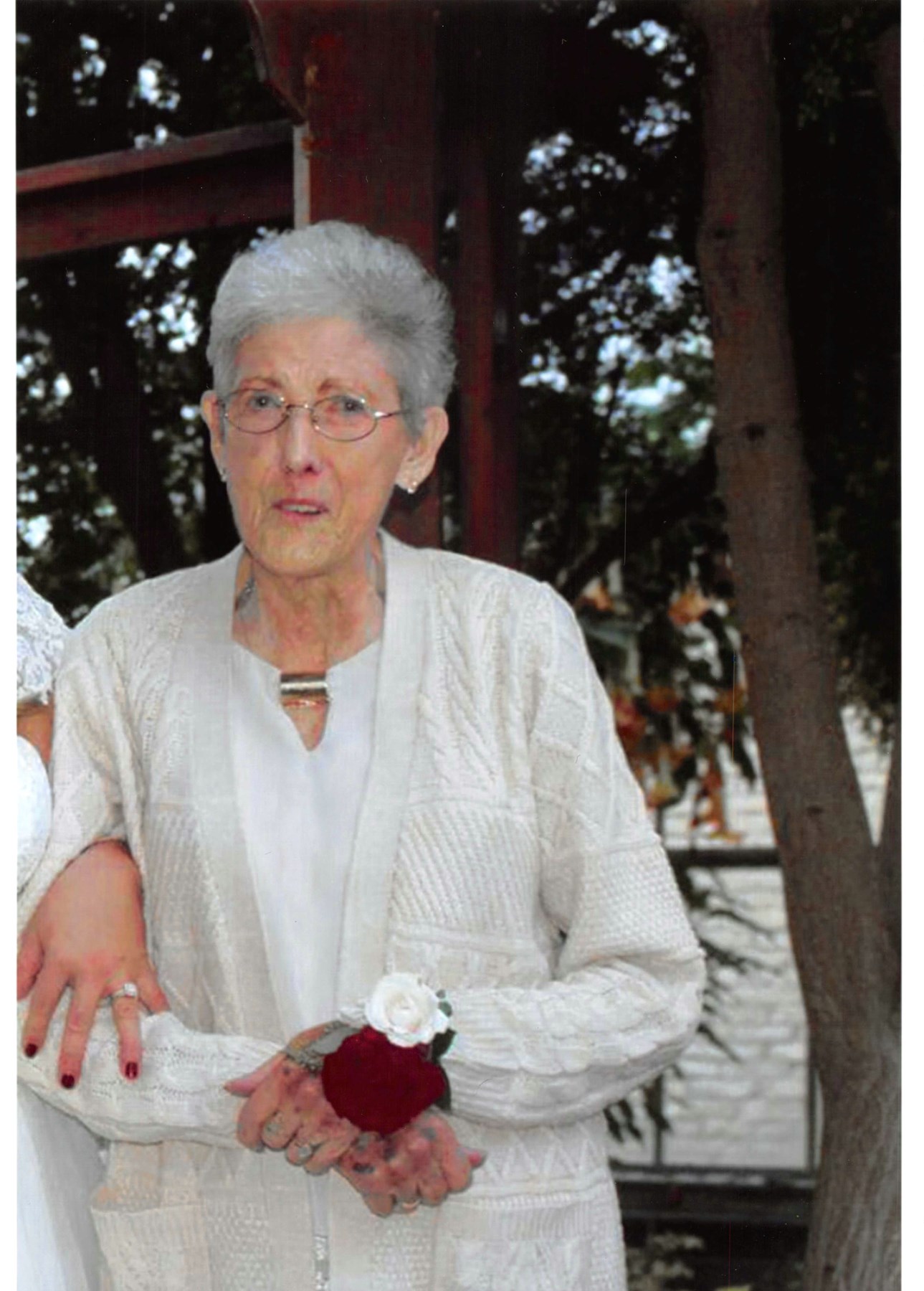 Obituary of Isabelle W Kuhn