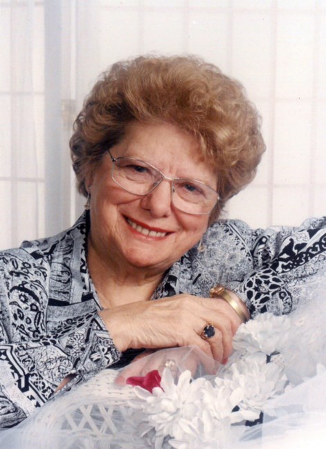 Avis de décès de Étiennette Simard