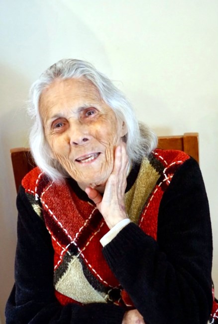 Obituario de Juanita "Nita" G. Newcomb