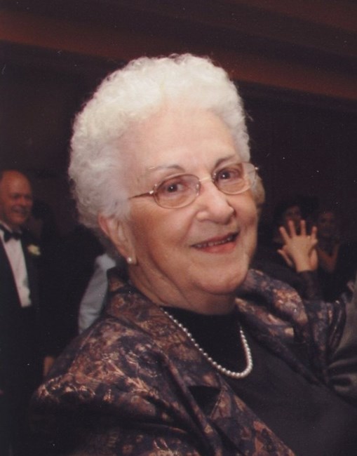 Obituary of Billie B Garton