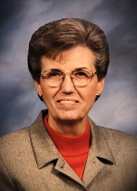 Obituario de Betty Ver Strat