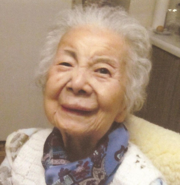 Obituario de Lotus Lee