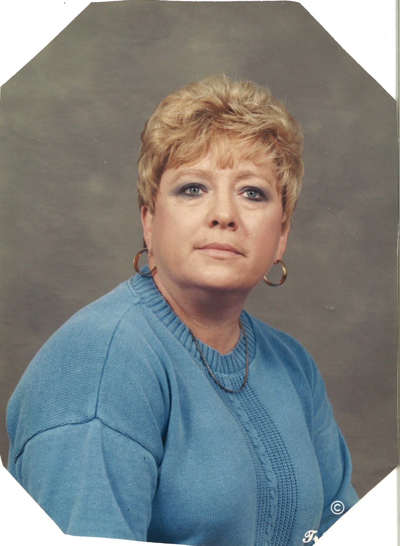 Obituary of Evelyn Carol Fry