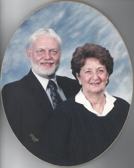 Obituary of Chris Darrell Steinbach and Roxanna Ilean Steinbach