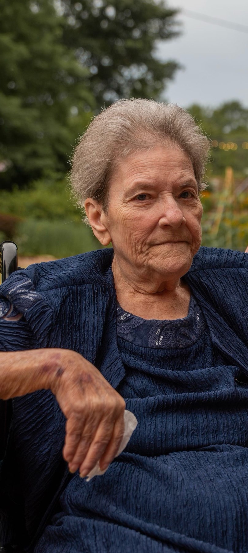 Obituary of Constance Marie Barnes "Connie" Robbins