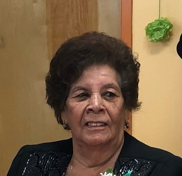 Obituary of Guadalupe Urenda
