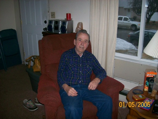 Obituario de Harold "Shorty" Handley