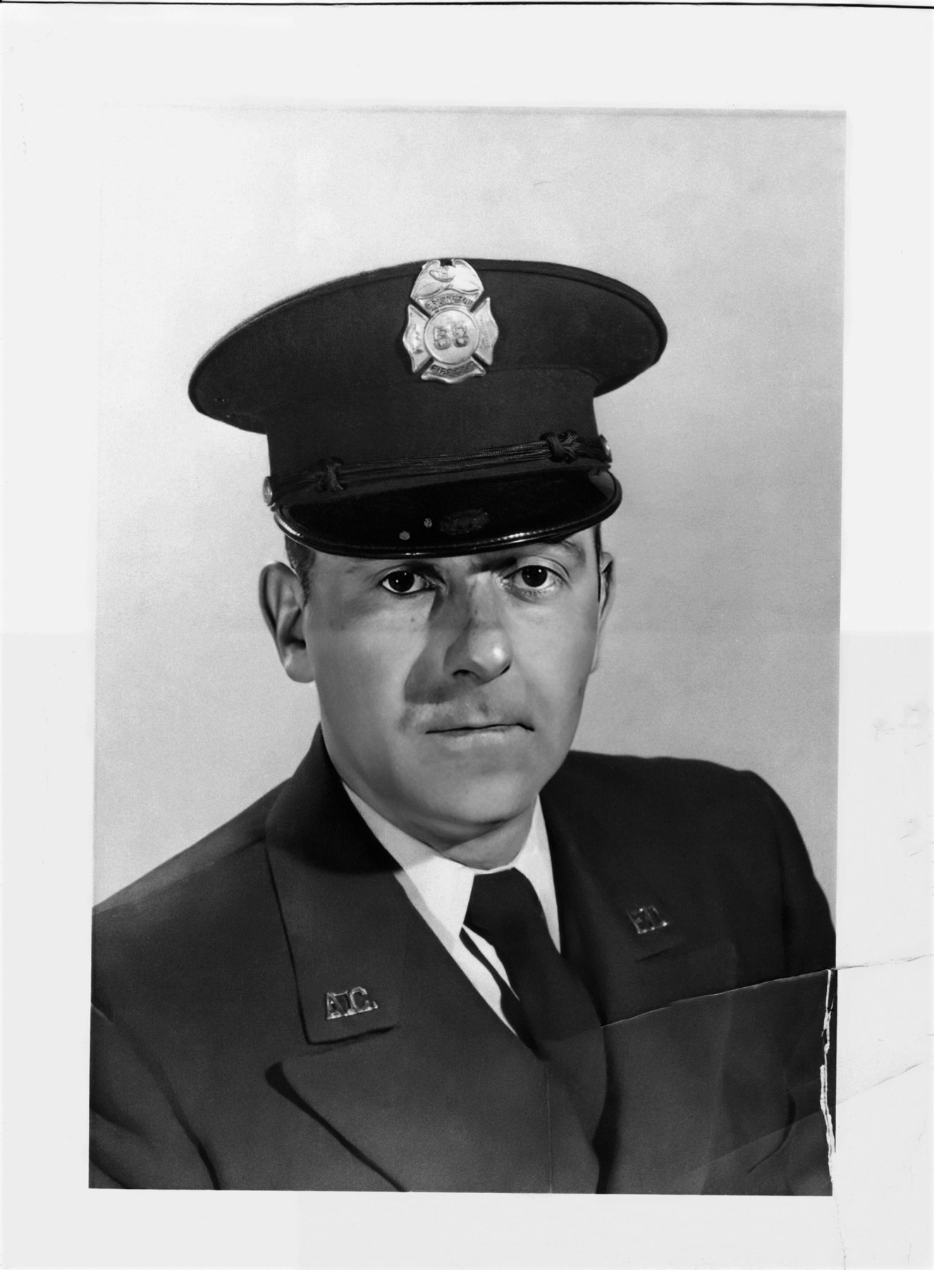 Obituary of George D. Kirschbaum