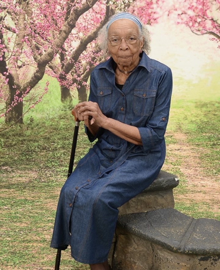 Obituary of Roena Bradford