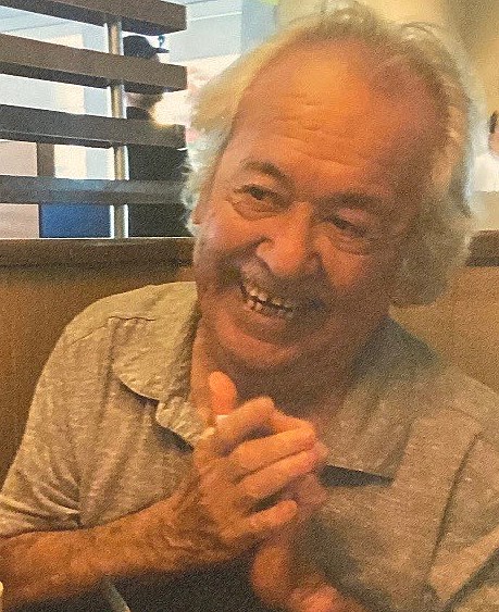 Obituario de Arturo "Tata" Navaira