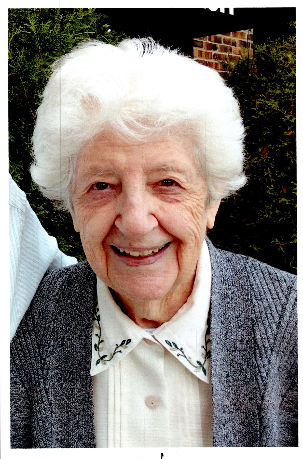 Obituary of Betty S. Koujourian