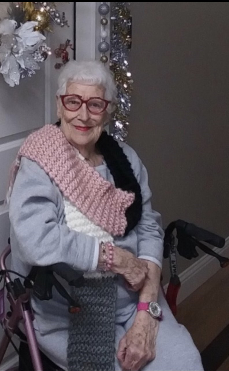 Obituary of Shirley M Hughes