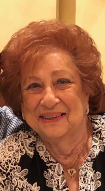 Obituario de Doreen Lowy