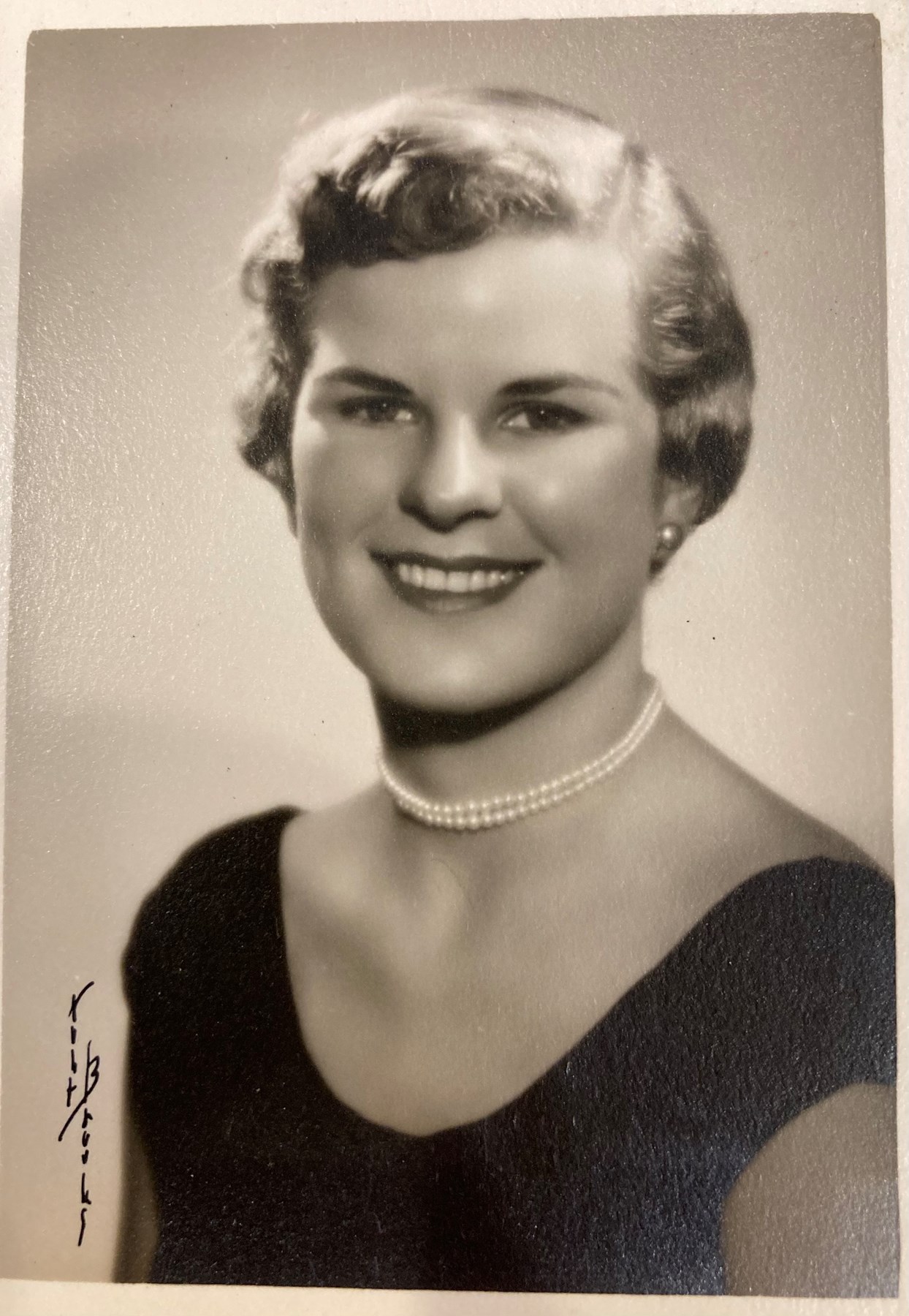 Obituary of Charlotte Oliver Bedell