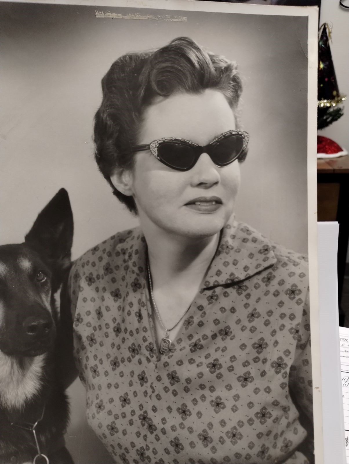 Obituary of Joan Constance Cox