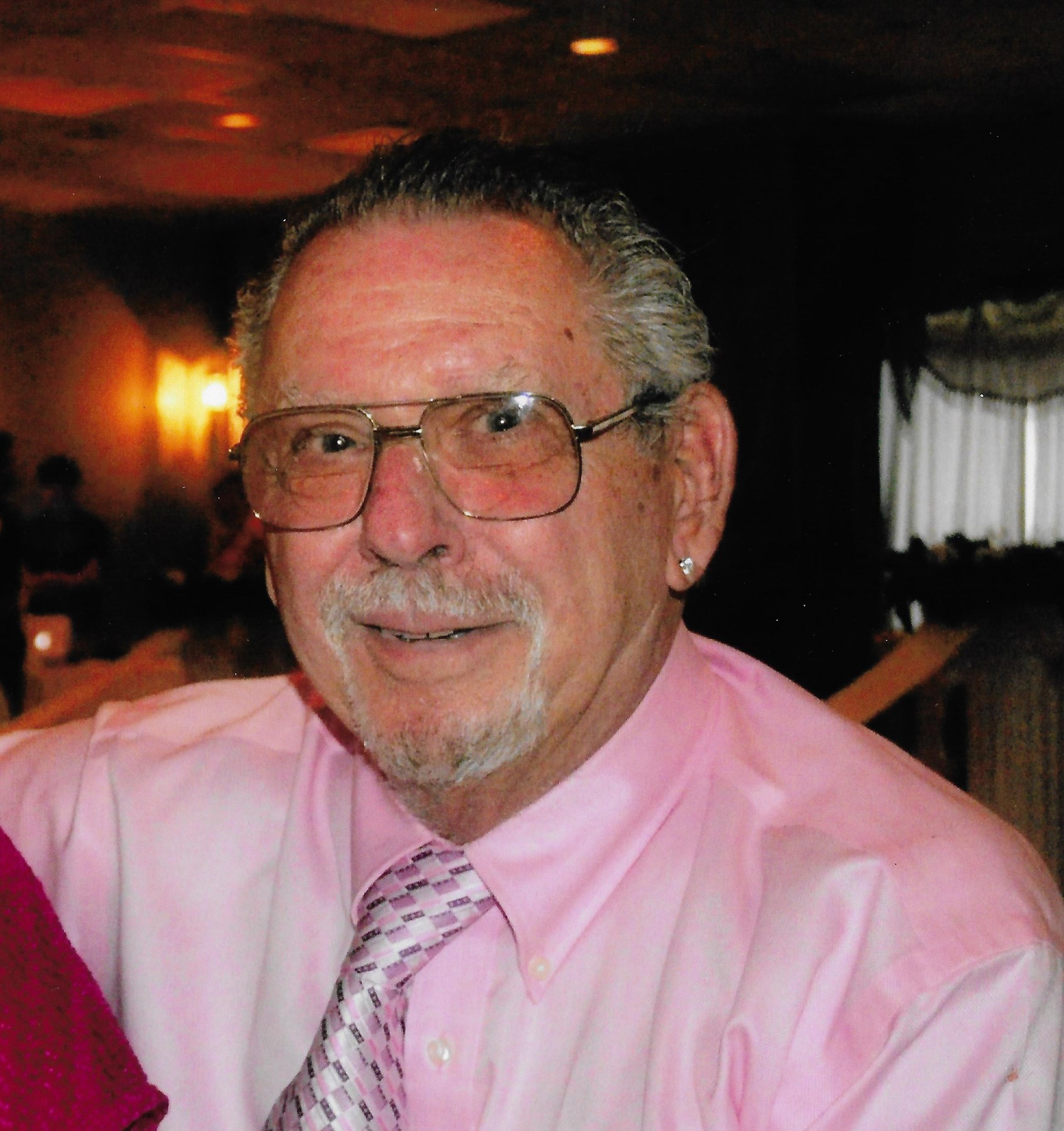 Avis de décès de Stephen Byron Lloyd