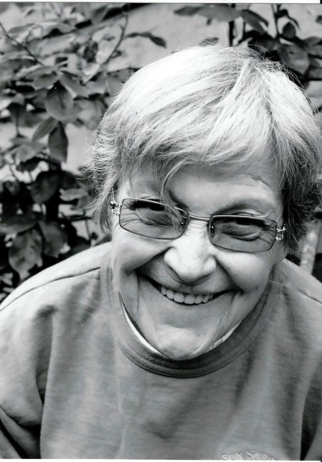 Obituary of Mrs. Avonne Lois Deidre Allen